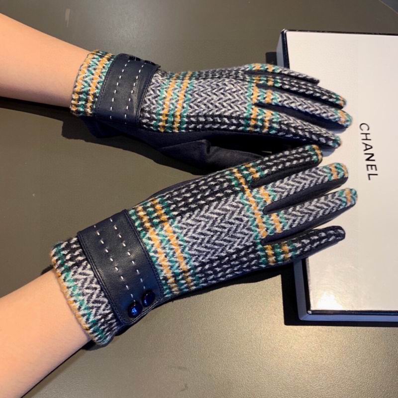 Chanel Gloves 47 (19)