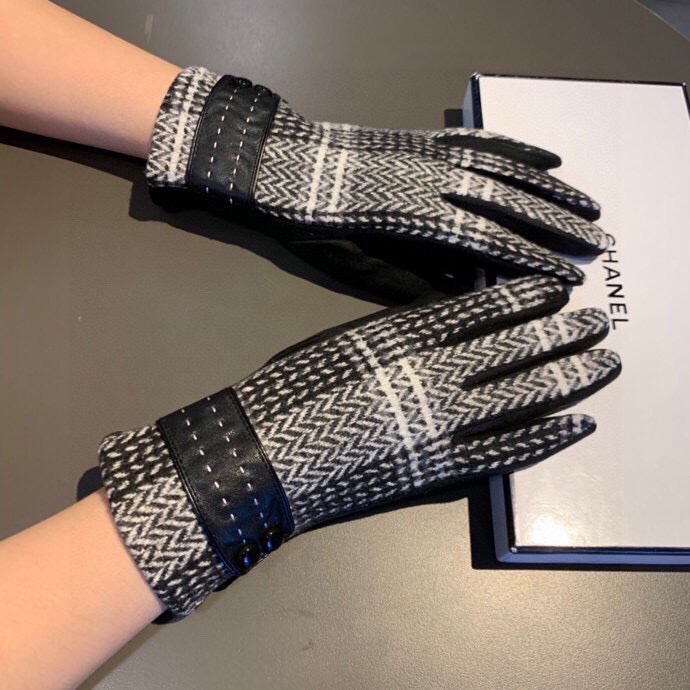Chanel Gloves 47 (9)