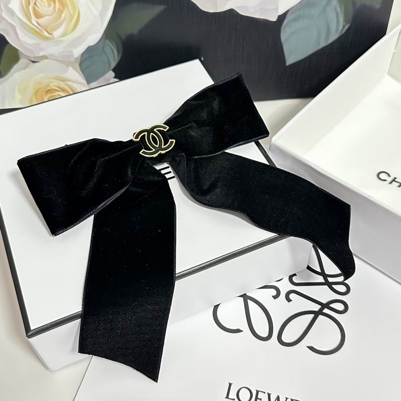 Chanel Hairpin (31)