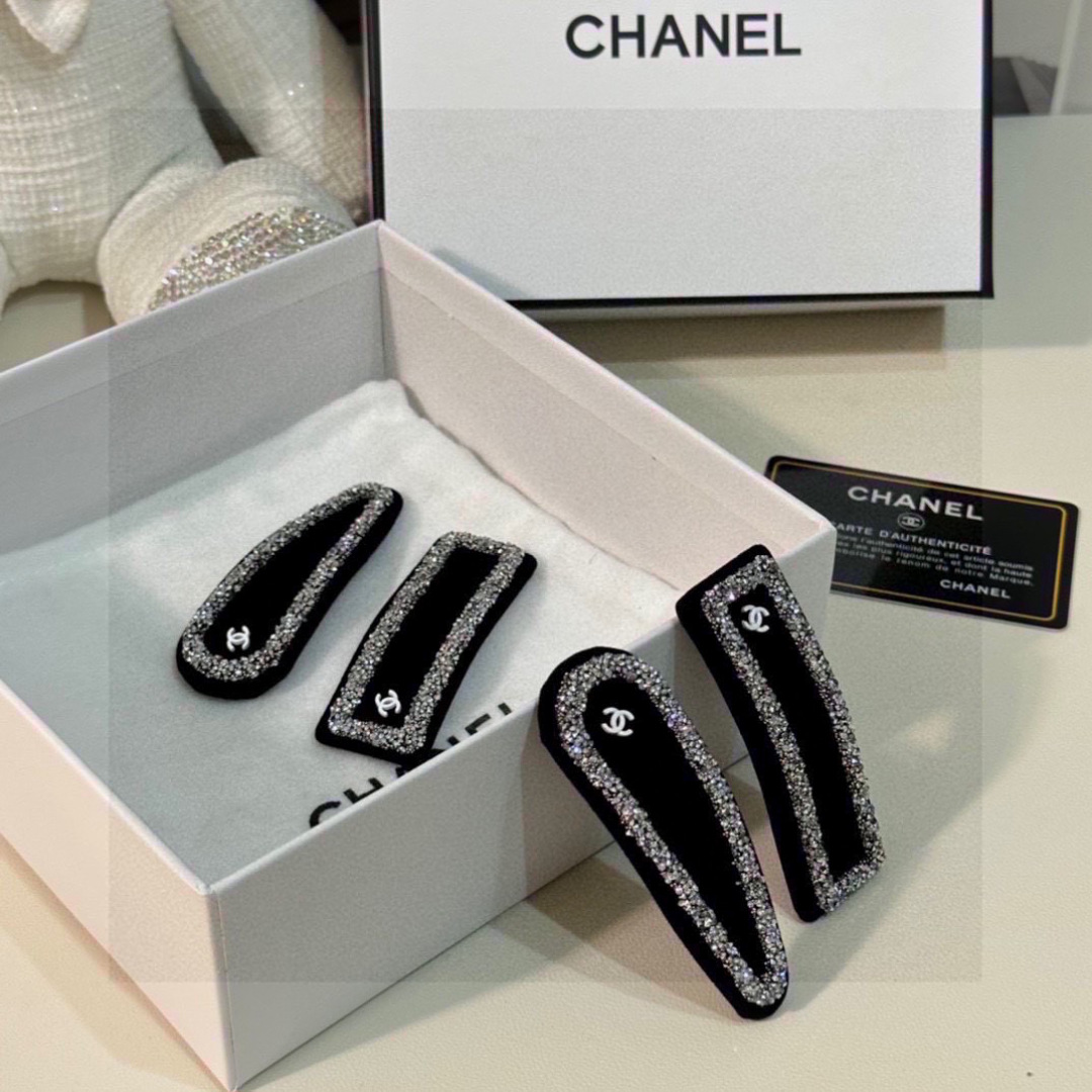 Chanel Hairpin (55)