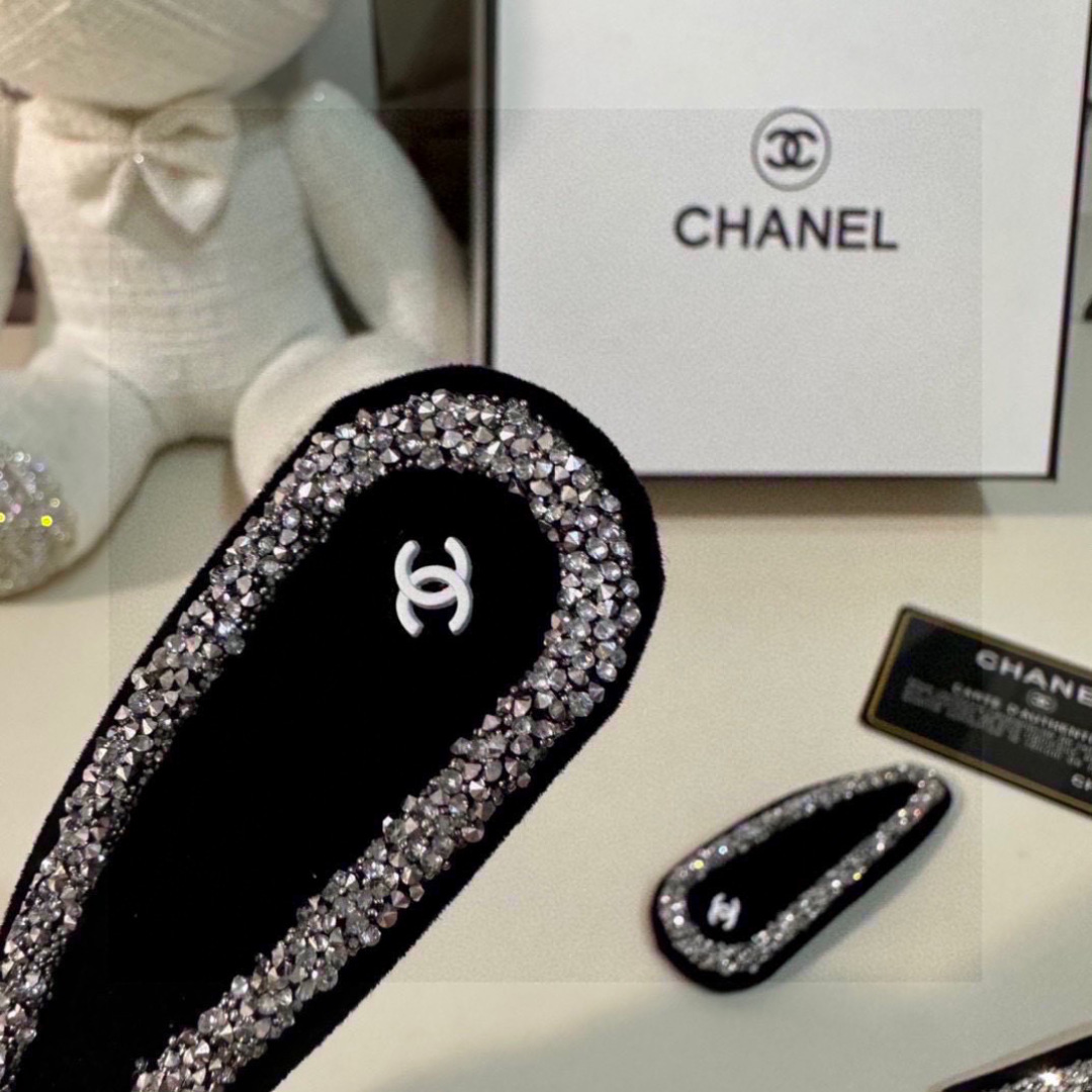 Chanel Hairpin (57)
