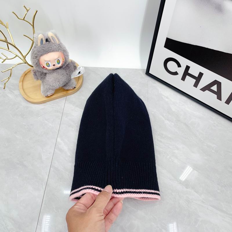 Chanel Hat dx (1000)