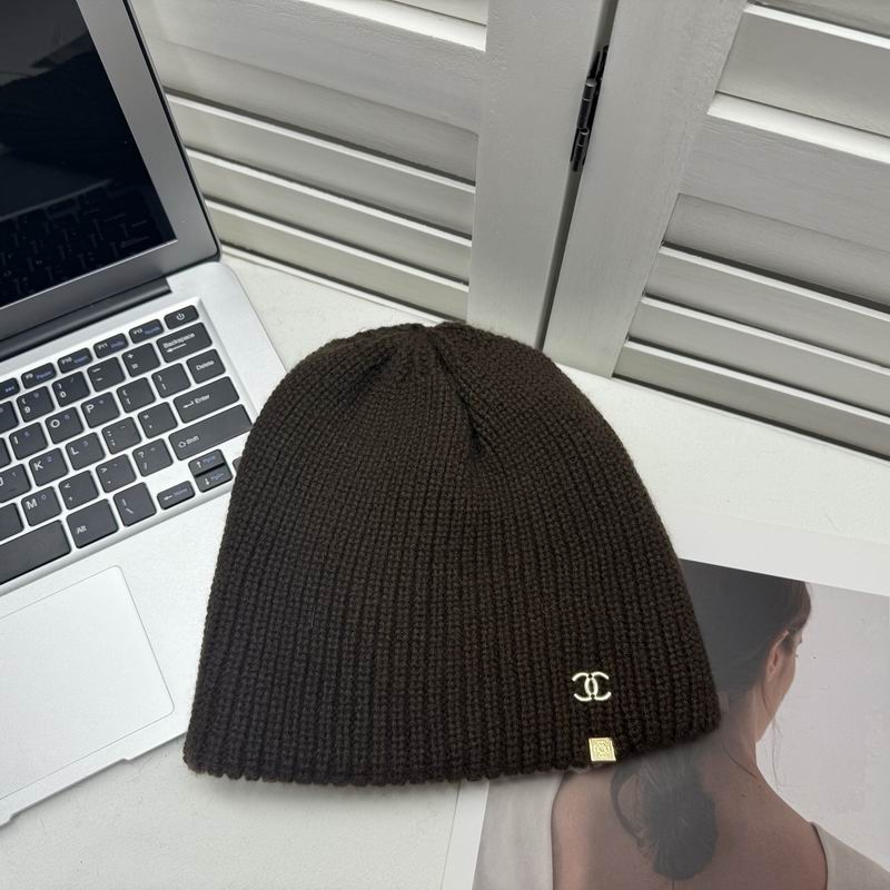 Chanel Hat dx (1795)