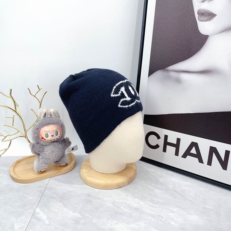 Chanel Hat dx (1853)