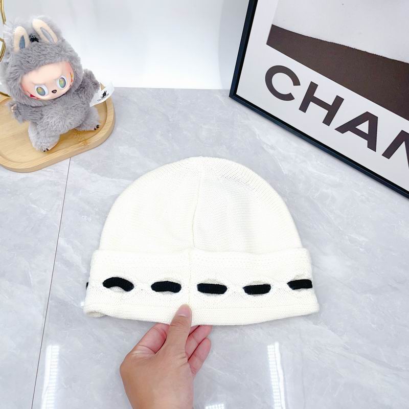 Chanel Hat dx (1868)