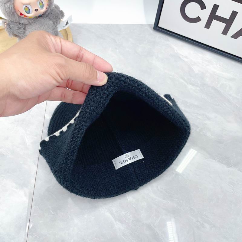 Chanel Hat dx (1958)