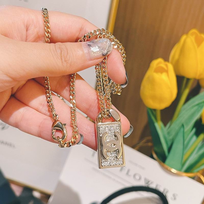 Chanel Necklace 07yxq09 (2)