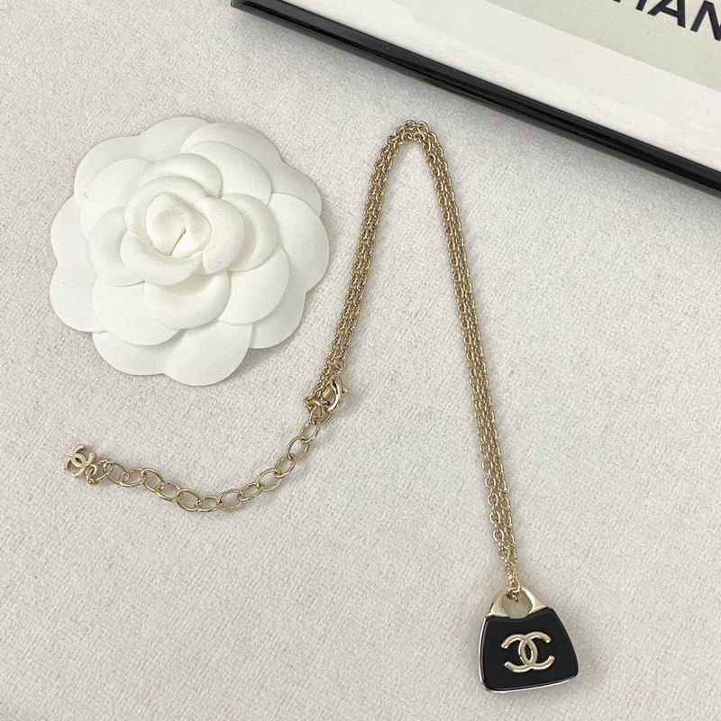 Chanel Necklace 08yxq51 (2)