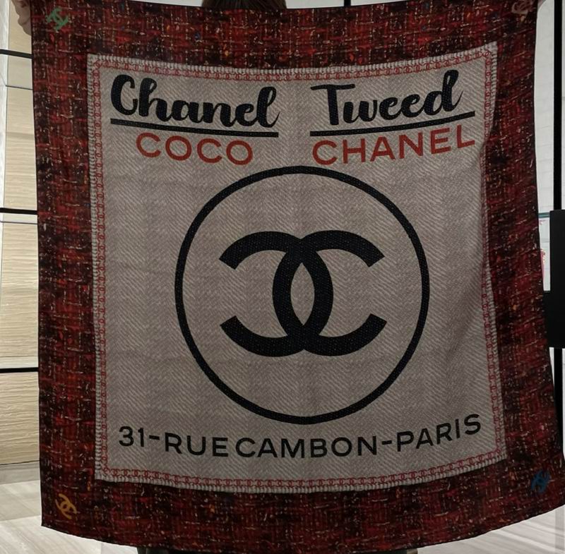 Chanel Scarf 135X135cm E10 (1)