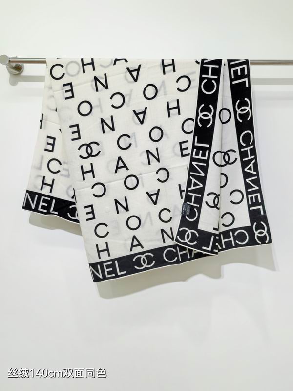 Chanel Scarf 140X140cm 70%羊绒30%真丝 E03 (6)