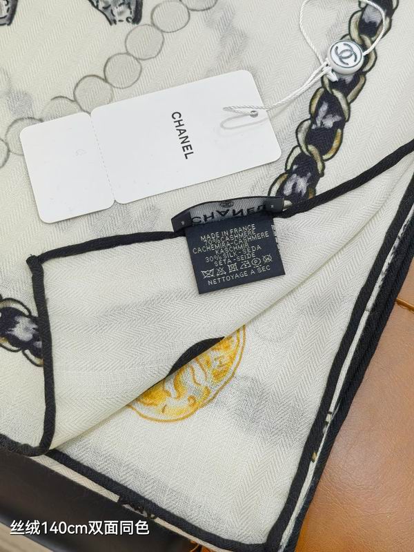 Chanel Scarf 140X140cm 70%羊绒30%真丝 E09 (12)