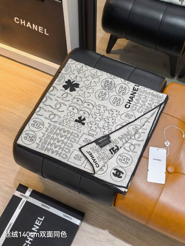 Chanel Scarf 140X140cm 70%羊绒30%真丝 E40 (10)