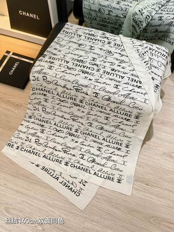 Chanel Scarf 140X140cm 70%羊绒30%真丝 E41 (11)