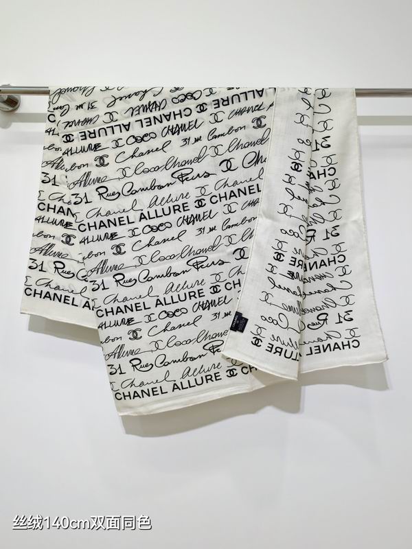 Chanel Scarf 140X140cm 70%羊绒30%真丝 E41 (14)
