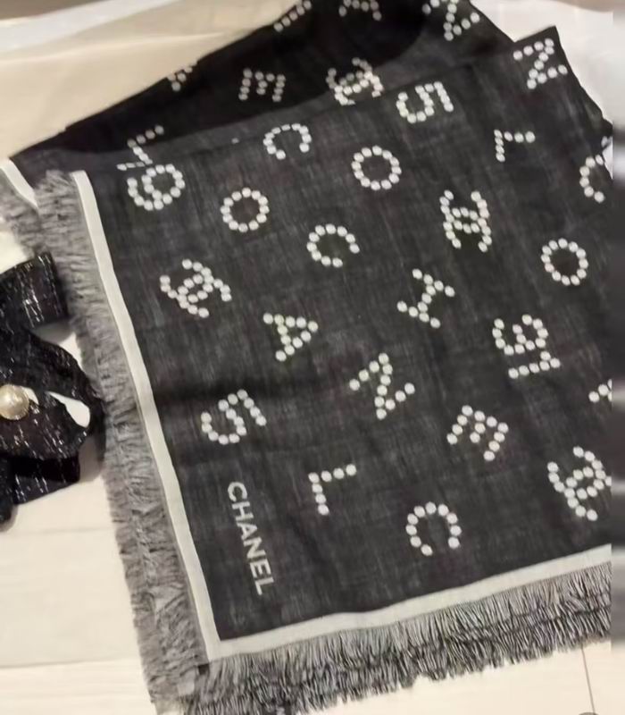 Chanel Scarf 140X140cm E06 (5)