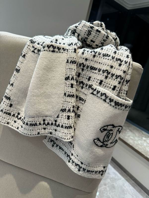 Chanel Scarf 30X180cm 100%羊绒 E13 (8)