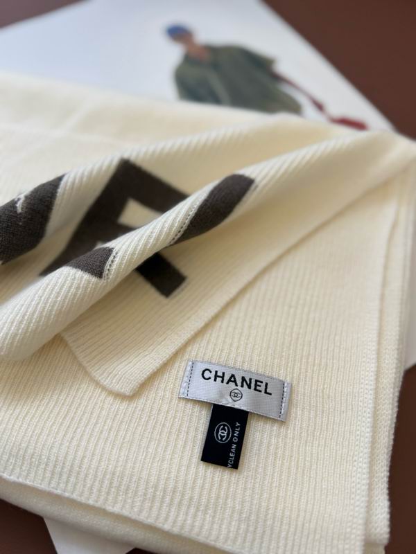 Chanel Scarf 40X170cm E44 (2)
