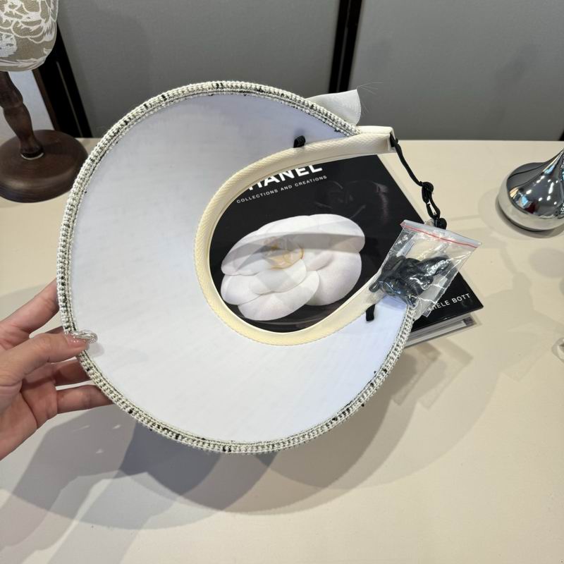 Chanel Visor (40)