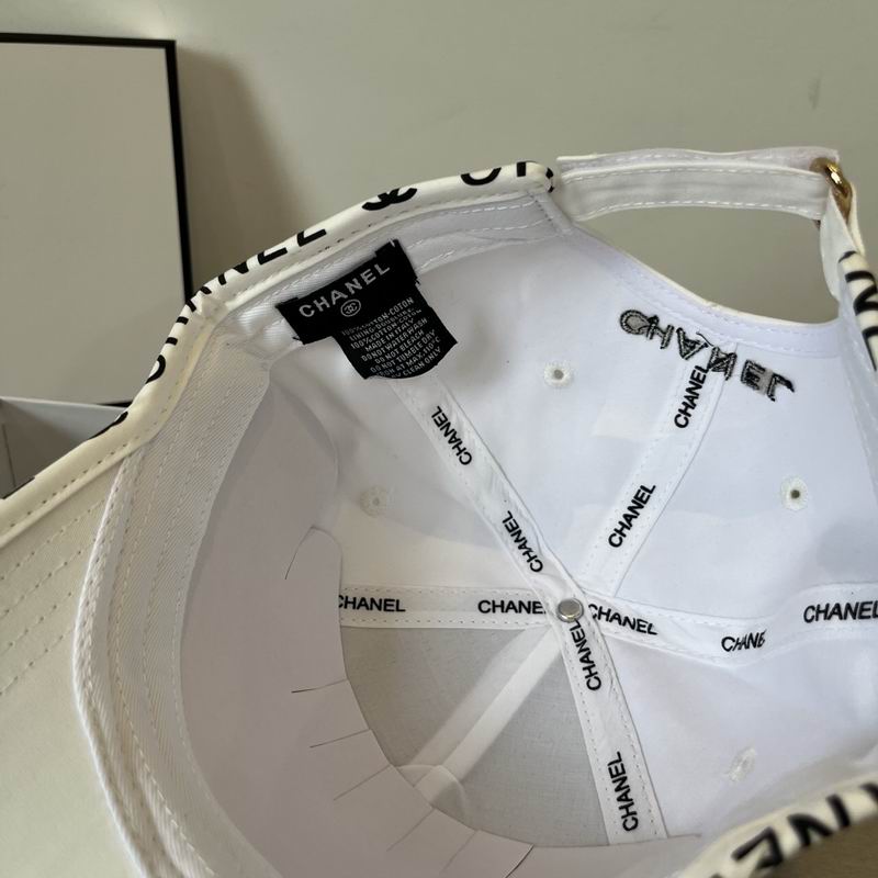 Chanel cap dx (1100)