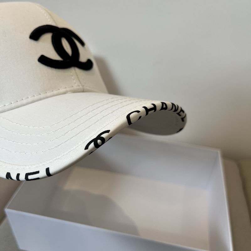 Chanel cap dx (1102)