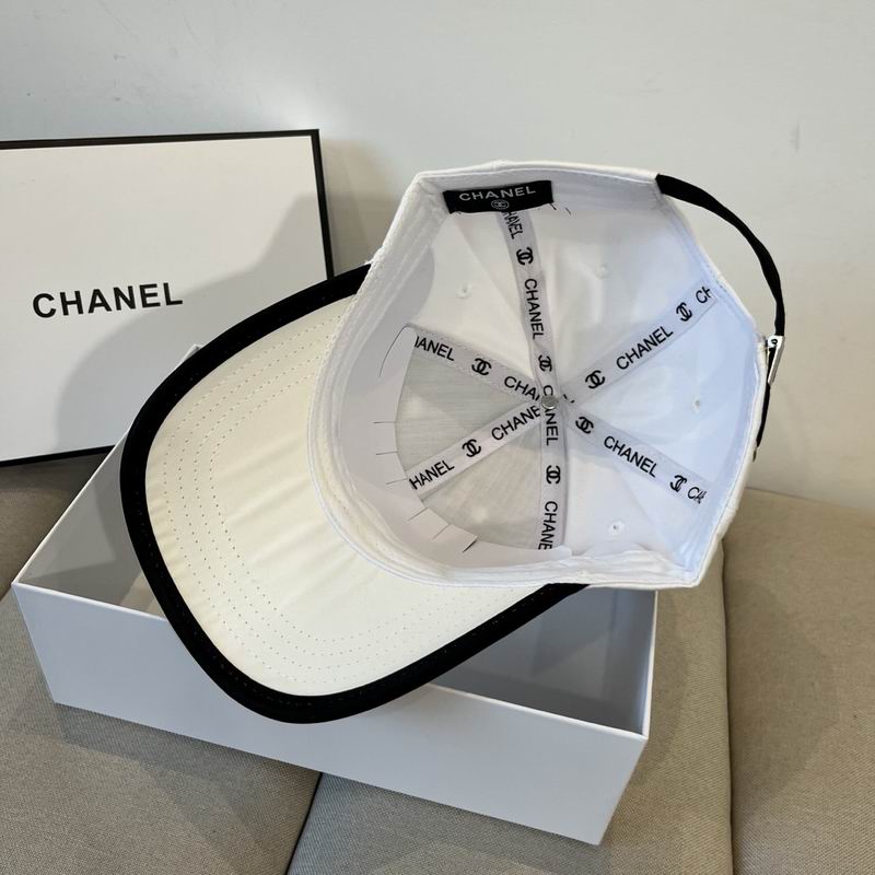Chanel cap dx (1126)