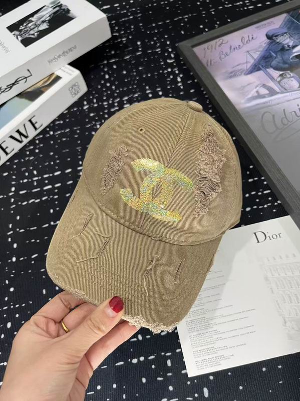 Chanel cap dx (701)