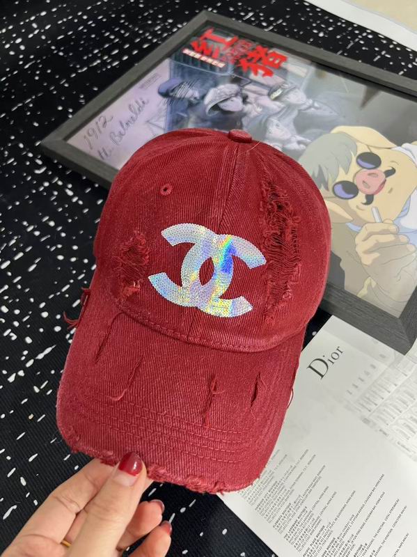 Chanel cap dx (707)