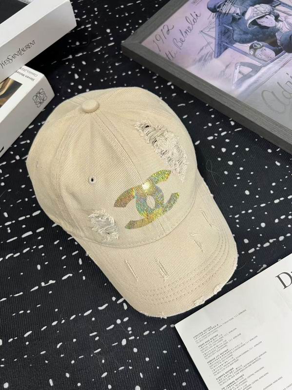 Chanel cap dx (711)