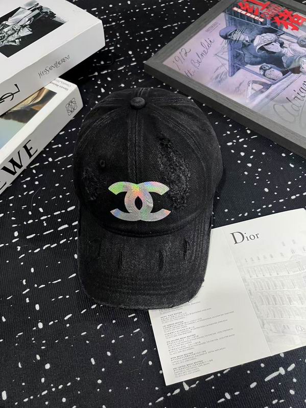 Chanel cap dx (714)