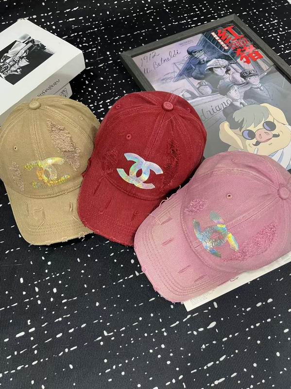 Chanel cap dx (717)