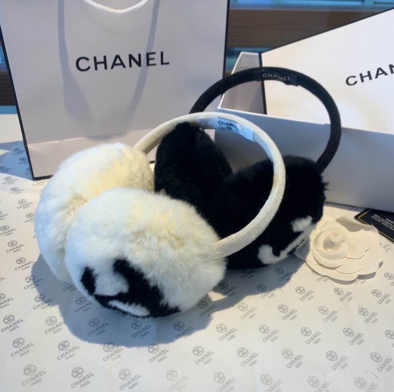 Chanel earmuff (12)