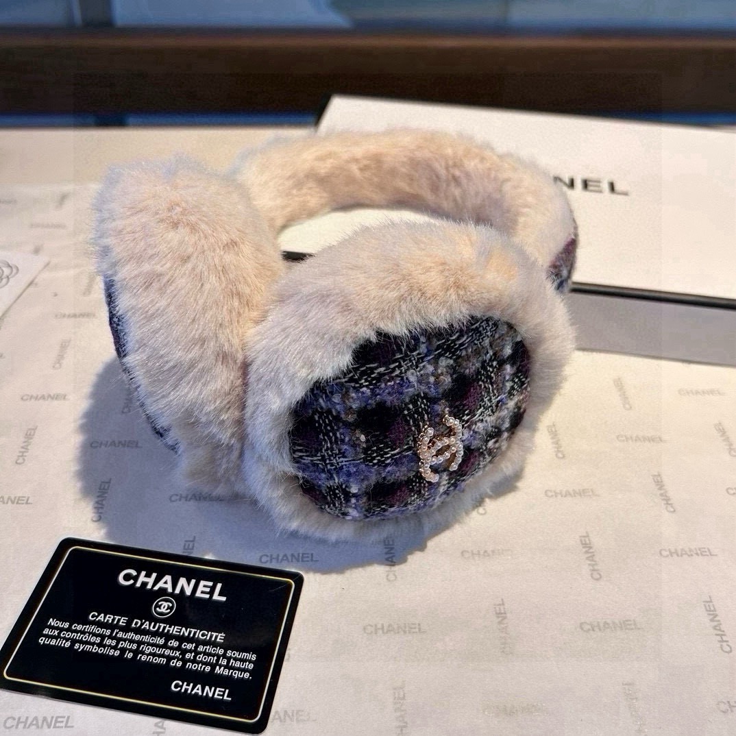 Chanel earmuff (14)