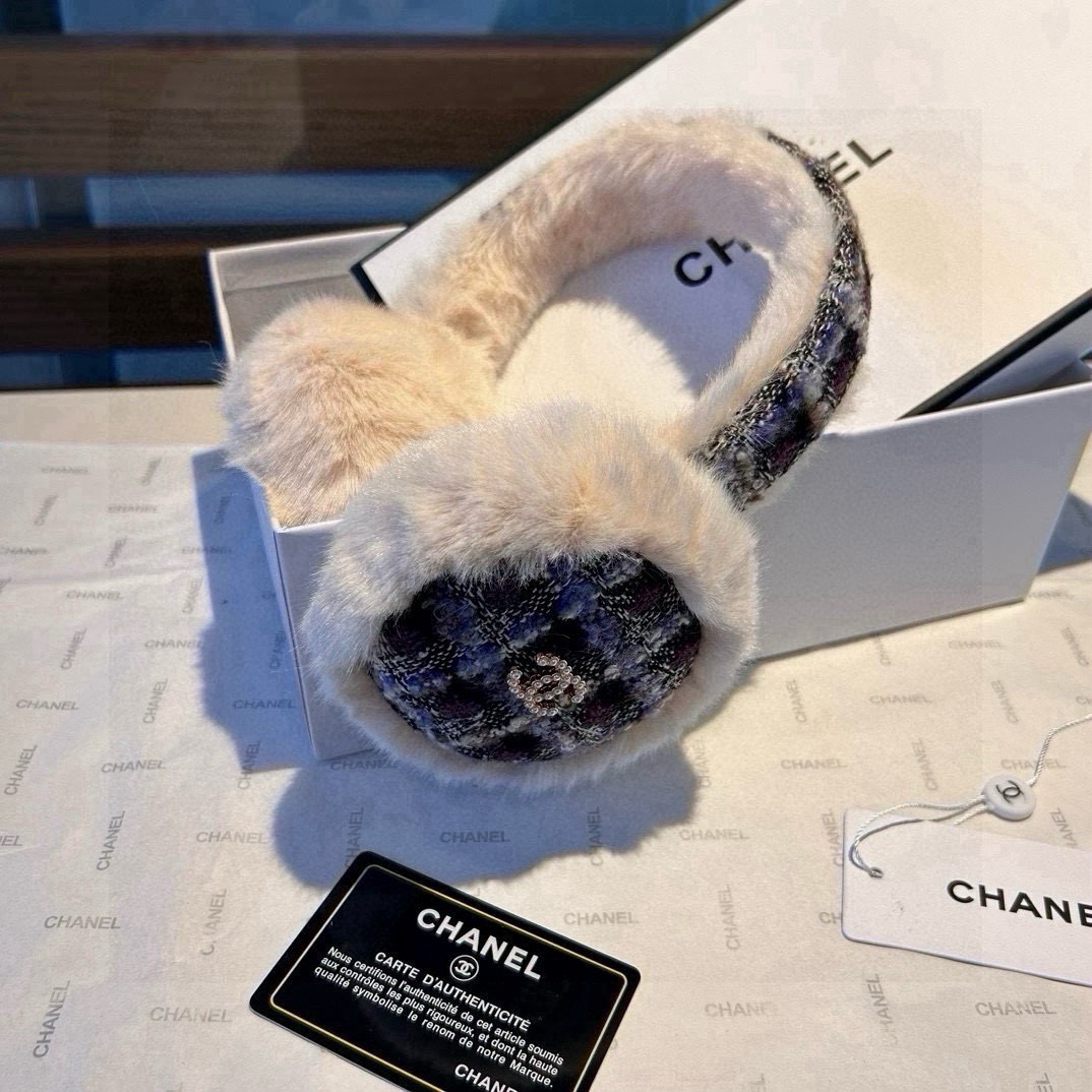 Chanel earmuff (21)
