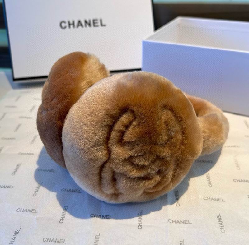 Chanel earmuff (28)