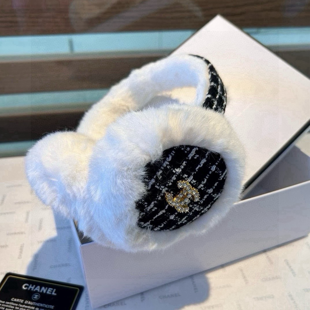 Chanel earmuff (35)
