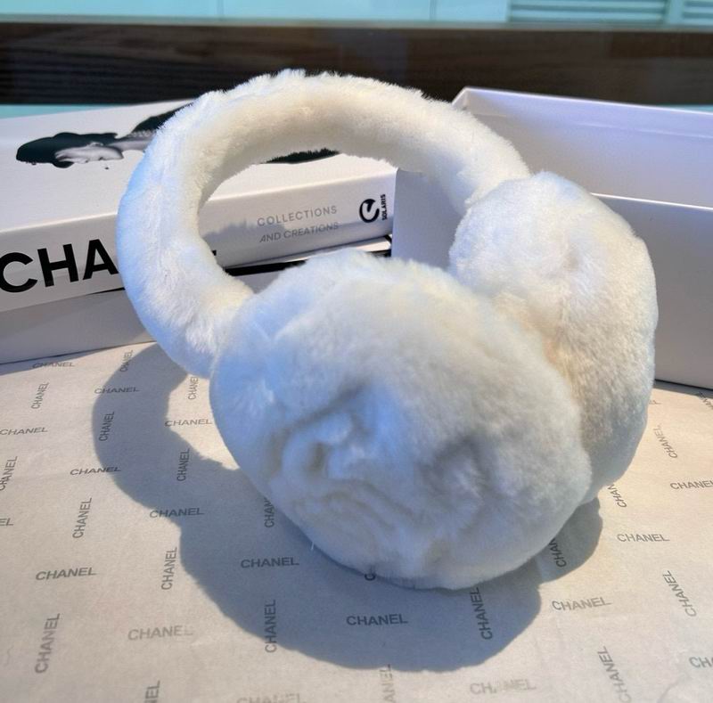 Chanel earmuff (36)