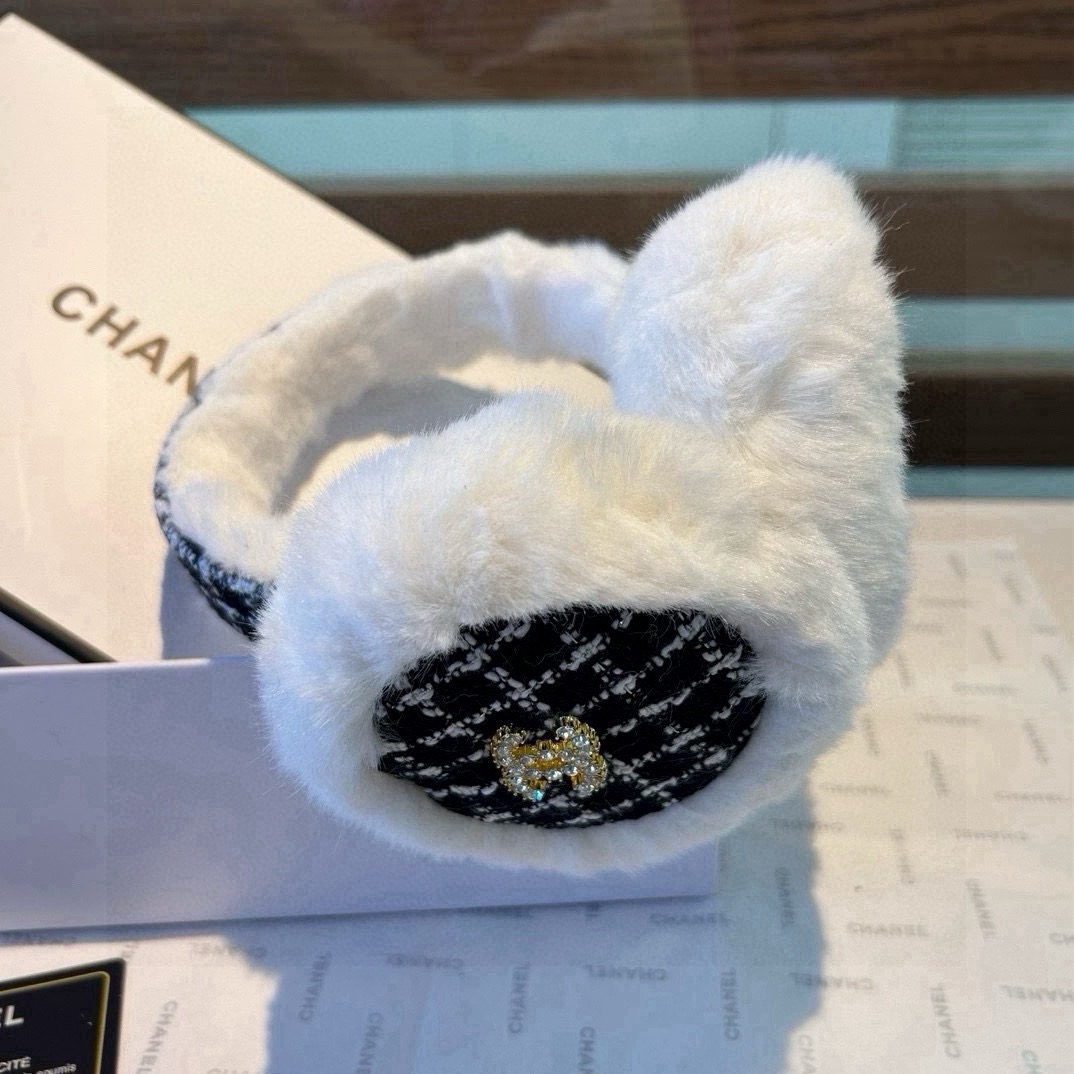 Chanel earmuff (39)