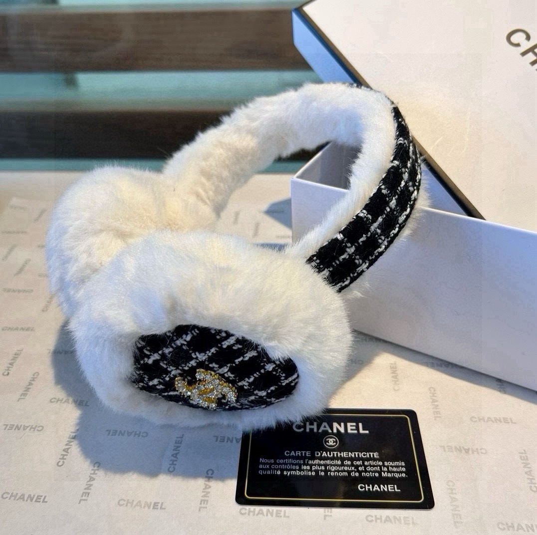 Chanel earmuff (40)