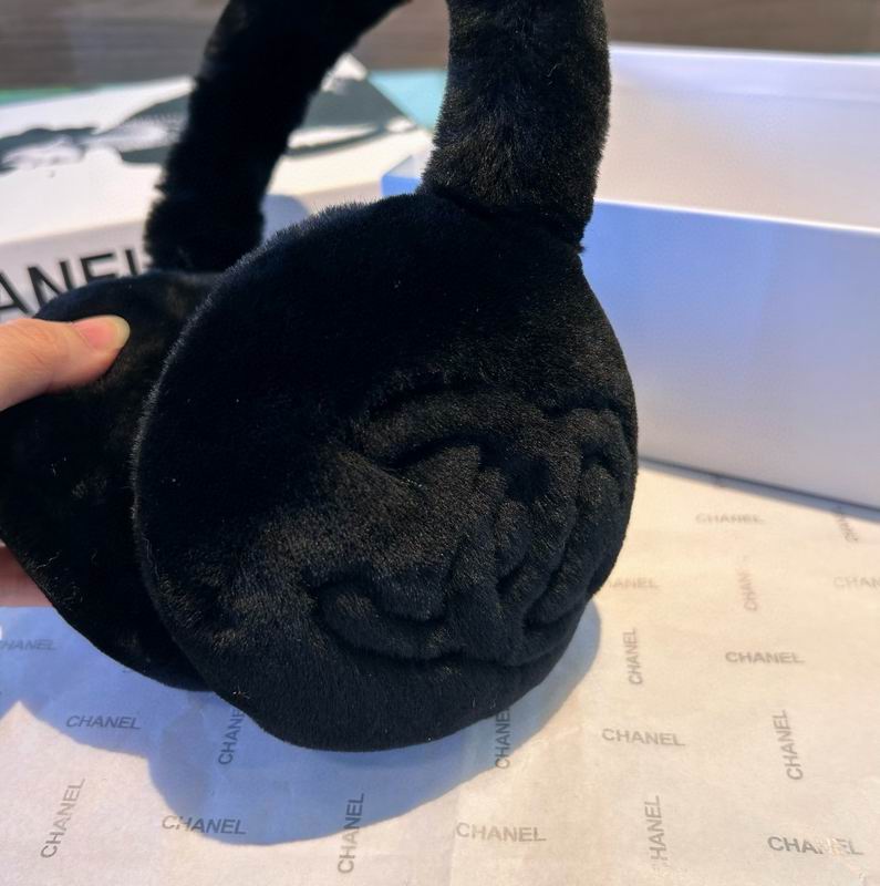 Chanel earmuff (41)