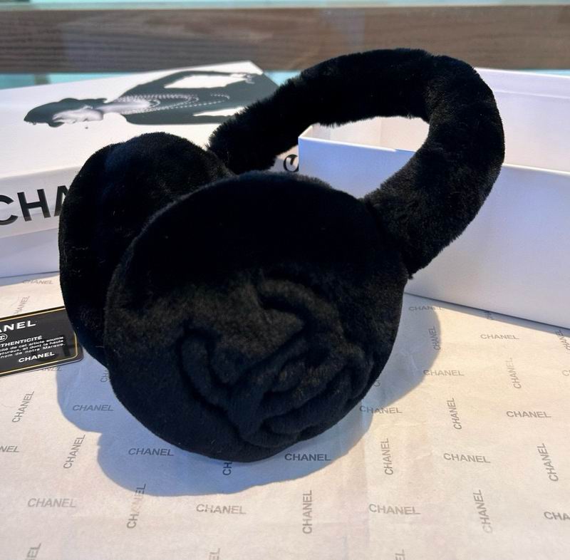 Chanel earmuff (43)