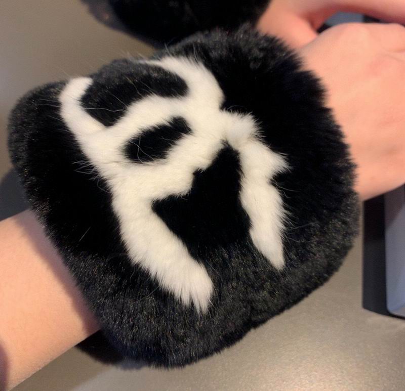 Chanel gloves 74 (5)