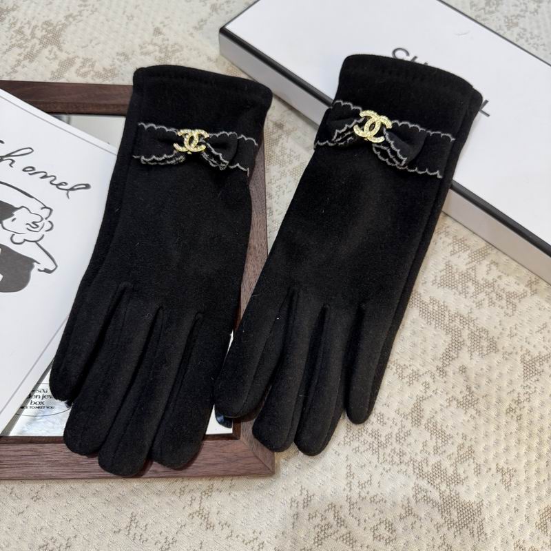 Chanel gloves 84 (23)