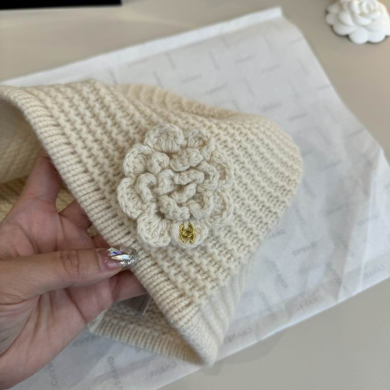 Chanel hat (1007)