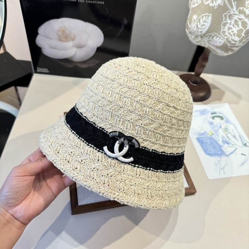 Chanel hat (1025)