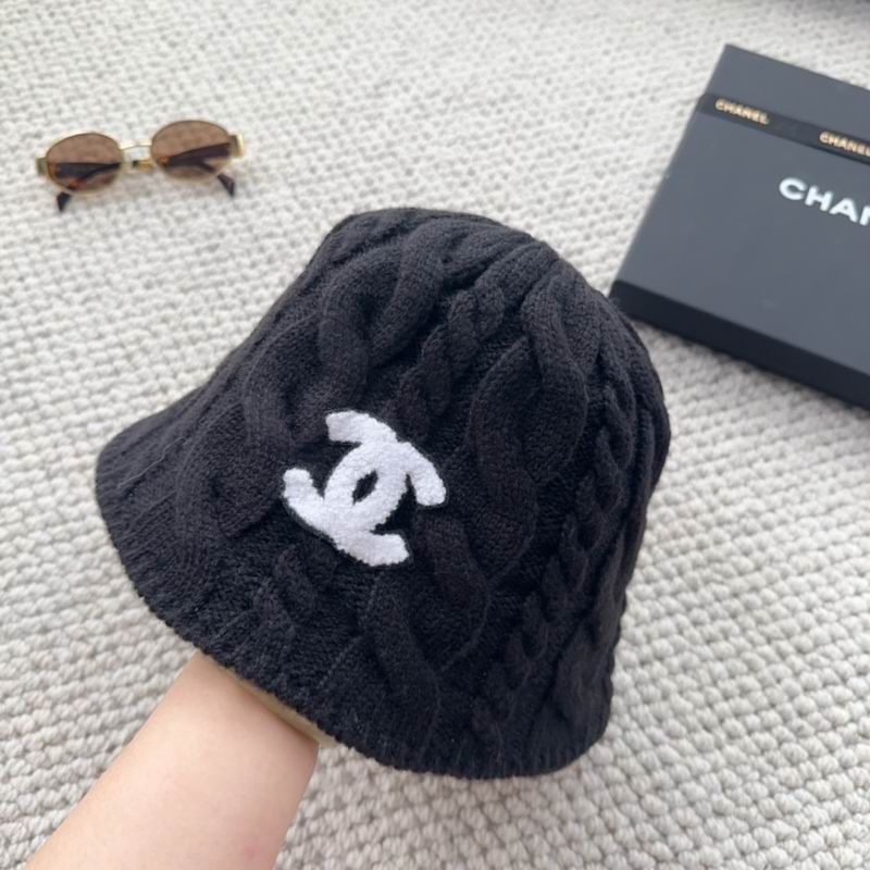 Chanel hat (1109)