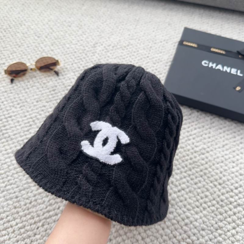 Chanel hat (1113)