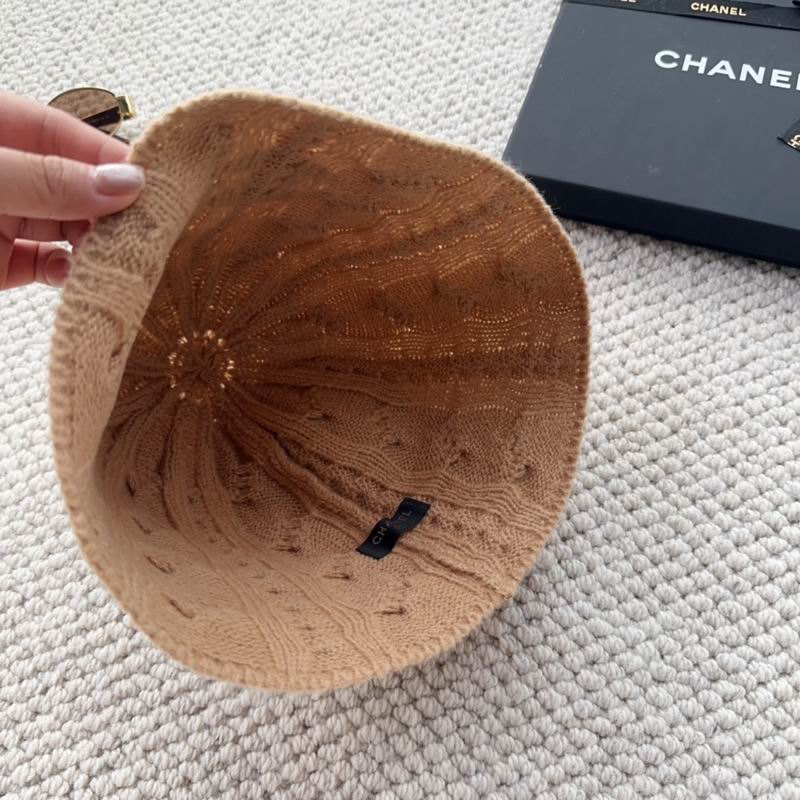Chanel hat (1117)