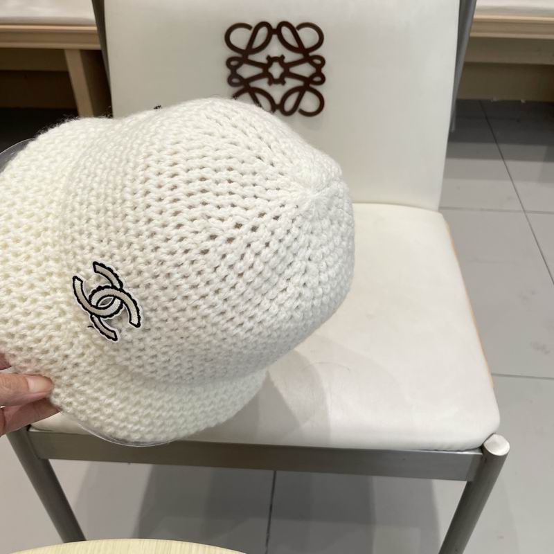 Chanel hat (1233)
