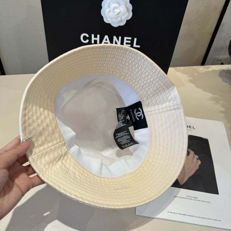 Chanel hat (1269)