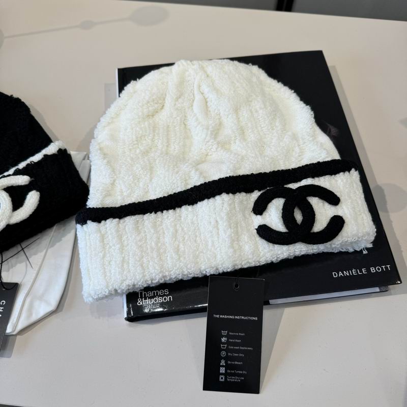 Chanel hat (1406)